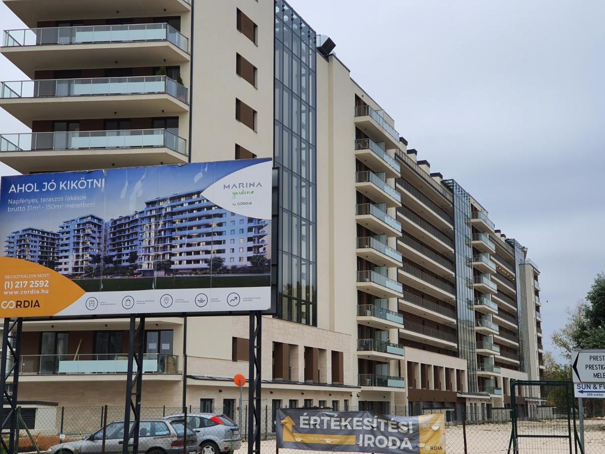 Sdp Marina Apartment Budapeste Exterior foto
